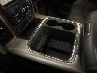 Ram 2500 2016 4x4 Laramie 4p. Cabina de Tripulação 6,3 pies Cabina Simple