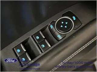 Ford Mustang Mach-E 2023 Select 4p SUV