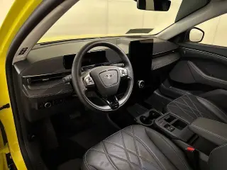 Ford Mustang Mach-E 2025 AWD Select 4p SUV