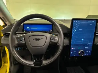 Ford Mustang Mach-E 2025 AWD Select 4p SUV