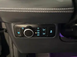 Ford Mustang Mach-E 2025 Premium 4p SUV