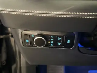 Ford Mustang Mach-E 2025 Premium 4p SUV
