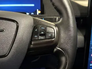 Ford Mustang Mach-E 2025 Premium 4p SUV