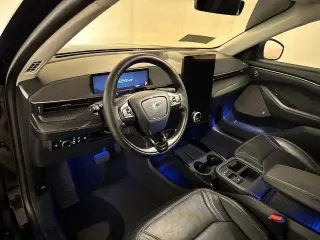 Ford Mustang Mach-E 2025 Premium 4p SUV