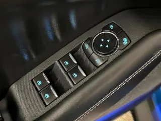 Ford Mustang Mach-E 2025 Premium 4p SUV