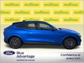Ford Mustang Mach-E 2025 Premium 4p SUV