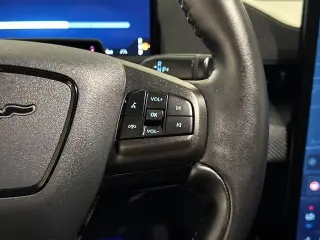 Ford Mustang Mach-E 2025 Premium 4p SUV