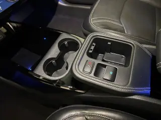 Ford Mustang Mach-E 2025 Premium 4p SUV