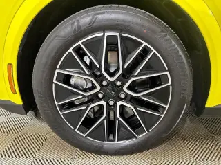 Ford Mustang Mach-E 2025 Premium 4p SUV