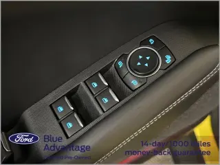 Ford Mustang Mach-E 2025 Premium 4p SUV