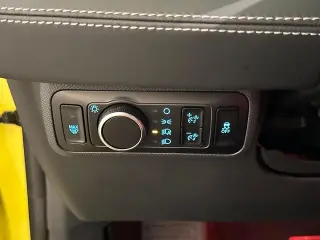 Ford Mustang Mach-E 2025 Premium 4p SUV