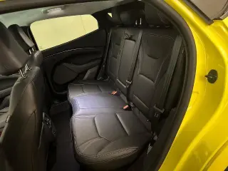 Ford Mustang Mach-E 2025 Premium 4p SUV