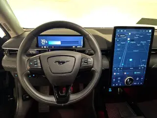 Ford Mustang Mach-E 2023 Premium SUV de 4 puertas