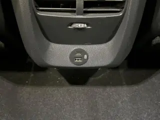 Ford Mustang Mach-E 2023 Premium SUV de 4 puertas