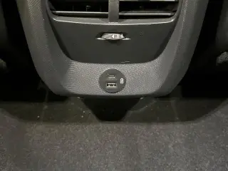 Ford Mustang Mach-E 2023 Premium SUV de 4 puertas