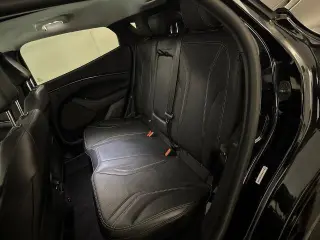 Ford Mustang Mach-E 2023 Premium SUV de 4 puertas