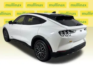 Ford Mustang Mach-E 2024 Premium 4p SUV