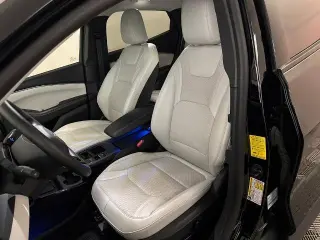 Ford Mustang Mach-E 2025 Premium 4dr SUV