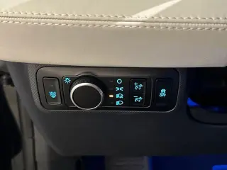 Ford Mustang Mach-E 2025 Premium 4dr SUV