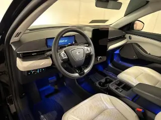 Ford Mustang Mach-E 2025 Premium 4dr SUV