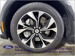 Ford Mustang Mach-E 2023 Premium 4p SUV