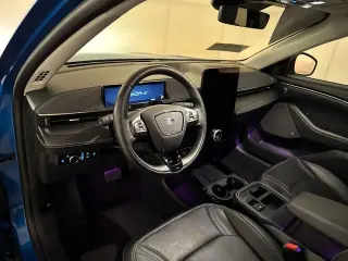 Ford Mustang Mach-E 2025 AWD Premium 4dr SUV