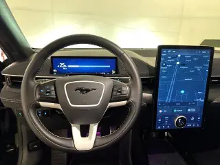 Ford Mustang Mach-E 2025 AWD GT 4p SUV