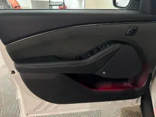 Ford Mustang Mach-E 2025 AWD GT 4p SUV