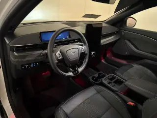 Ford Mustang Mach-E 2025 AWD GT 4p SUV