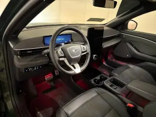 Ford Mustang Mach-E 2025 AWD GT 4dr SUV