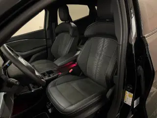 Ford Mustang Mach-E 2025 AWD GT 4p SUV