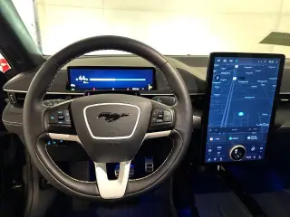 Ford Mustang Mach-E 2025 AWD GT 4p SUV