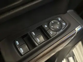 Chevrolet Silverado 1500 2021 4x2 High Country 4p Cabina de Tripulante 5.8 pies ST