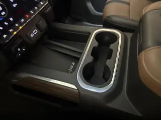 Chevrolet Silverado 1500 2021 4x2 High Country 4p Cabina de Tripulante 5.8 pies ST