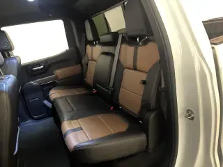 Chevrolet Silverado 1500 2021 4x2 High Country 4p Cabina de Tripulante 5.8 pies ST