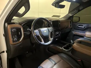 Chevrolet Silverado 1500 2021 4x2 High Country 4p Cabina de Tripulante 5.8 pies ST