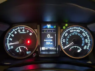 Toyota Tacoma 2022 4x2 TRD Sport 4p Cab Doble 5,0 ft SB