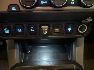 Toyota Tacoma 2022 4x2 TRD Sport 4p Cab Doble 5,0 ft SB
