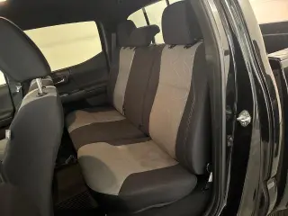 Toyota Tacoma 2022 4x2 TRD Sport 4p Cab Doble 5,0 ft SB