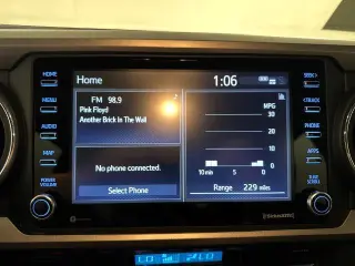 Toyota Tacoma 2022 4x2 TRD Todo Terreno 4p Doble Cabina 5.0 ft SB