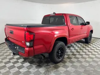 Toyota Tacoma 2022 4x2 TRD Todo Terreno 4p Doble Cabina 5.0 ft SB