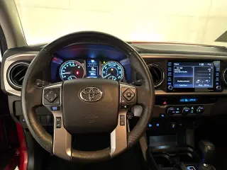 Toyota Tacoma 2022 4x2 TRD Todo Terreno 4p Doble Cabina 5.0 ft SB