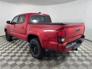 Toyota Tacoma 2022 4x2 TRD Todo Terreno 4p Doble Cabina 5.0 ft SB