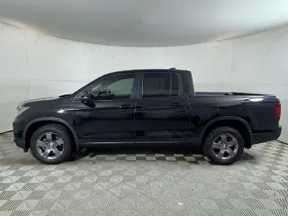 Honda Ridgeline 2025 AWD TrailSport 4dr Crew Cab 5.3 ft. SB