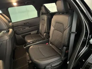 Nissan Pathfinder 2025 AWD Rock Creek 4p SUV
