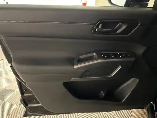Nissan Pathfinder 2025 AWD Rock Creek 4p SUV