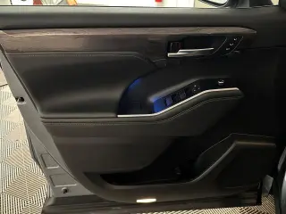 Toyota Highlander Hybrid 2021 AWD Limited 4p SUV