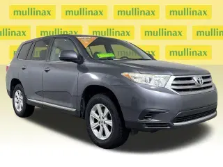 Toyota Highlander 2013 Base 4dr SUV (2.7L l4)
