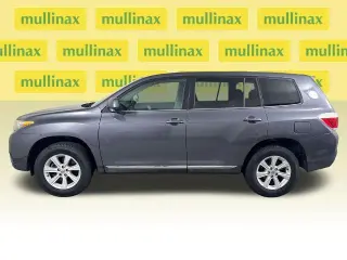 Toyota Highlander 2013 Base 4dr SUV (2.7L l4)