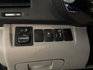 Toyota Highlander 2013 Base 4dr SUV (2.7L l4)